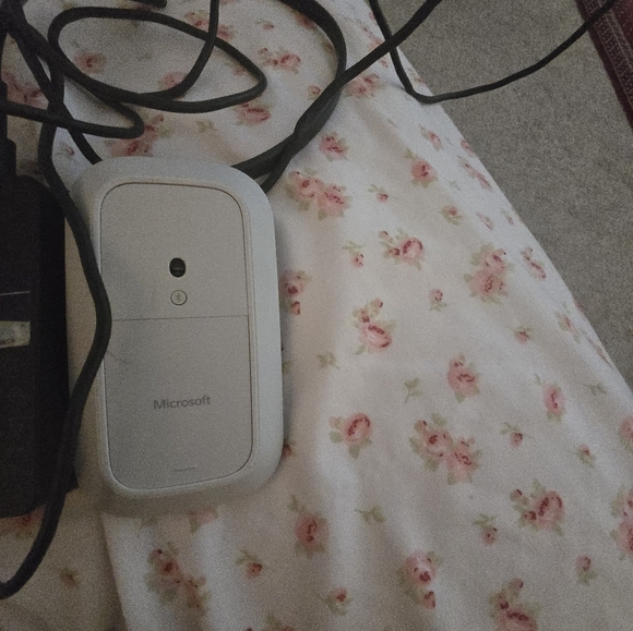 Surface bundle - Picture 2 of 2